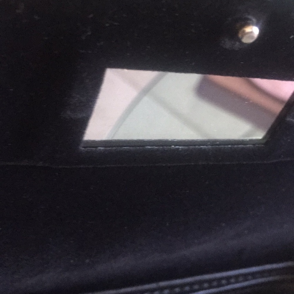 Cute purse - Picture 4 of 7